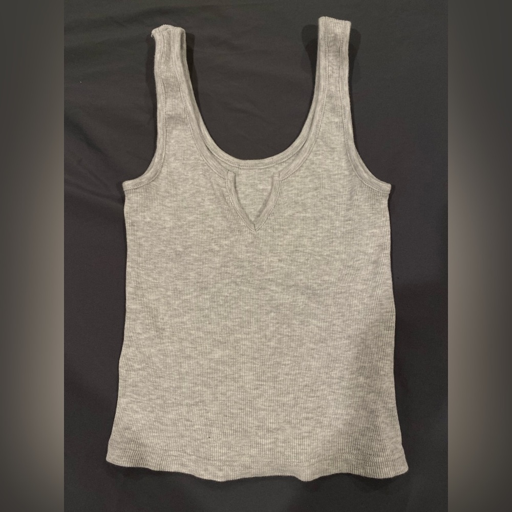 Brandy Melville Tank